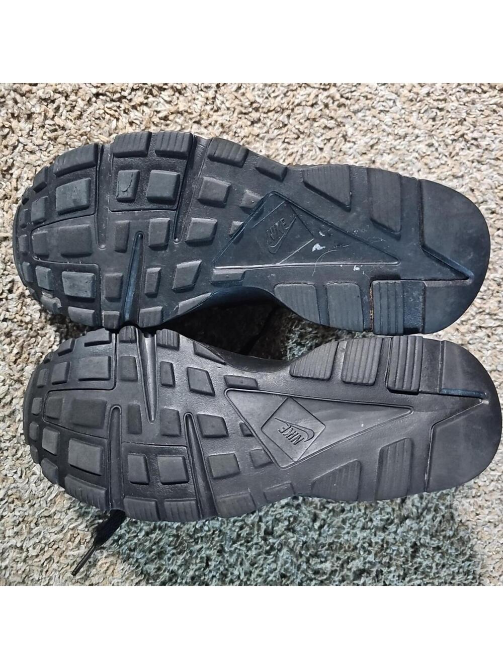 Nike Hurache 7Y Black Shoes 654275-016 - Picture 8 of 9